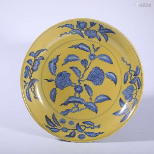 Ming Dynasty-Jiajing Yellow Land Blue and White Plate