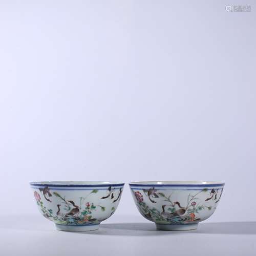 Qing-Xuantong famille rose pair bowl