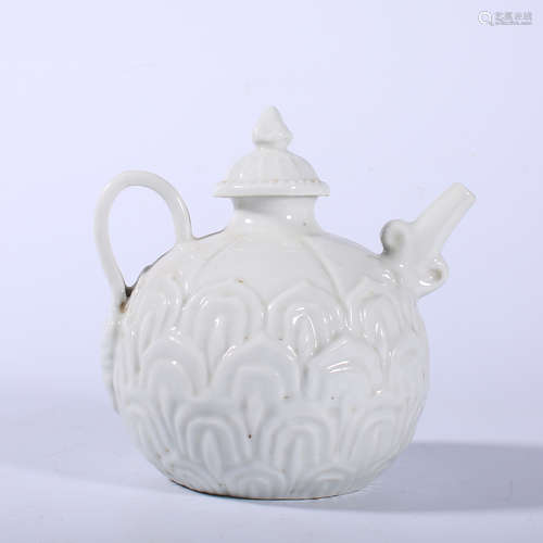 Song-White Glazed Portable Pot