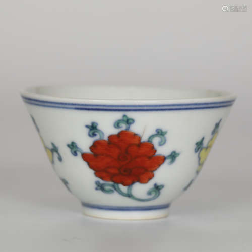 Ming  Doucai Pattern Cup