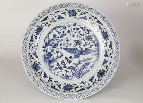 Yuan,Blue and white phoenix plate