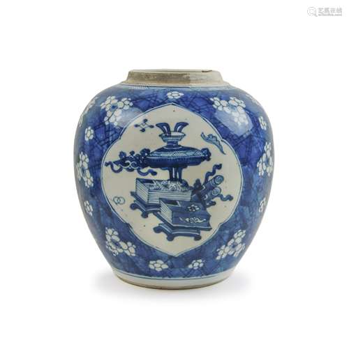 BLUE AND WHITE BLOSSOM JAR