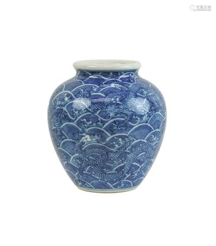 BLUE AND WHITE DRAGON JAR