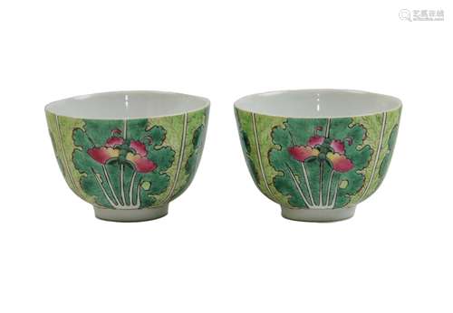 PAIR OF FAMILLE VERTE TEA CUPS