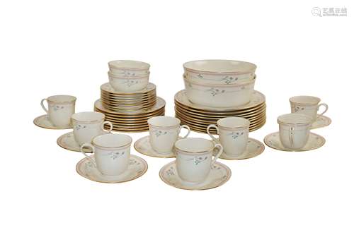 44 PC LENOX ROSE MANOR CHINA DINNER SERVICE