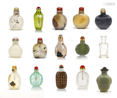 A COLLECTION OF FIFTEEN CHINESE SNUFF BOTTLES