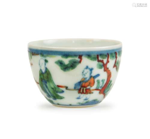 CHINESE PORCELAIN DOUCAI CUP