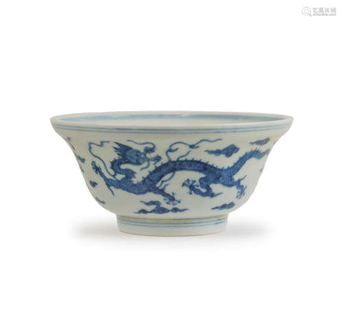 CHINESE BLUE AND WHITE DRAGON BOWL