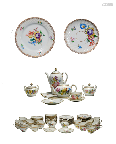 80 Piece Dresden Porcelain Luncheon - Tea Set