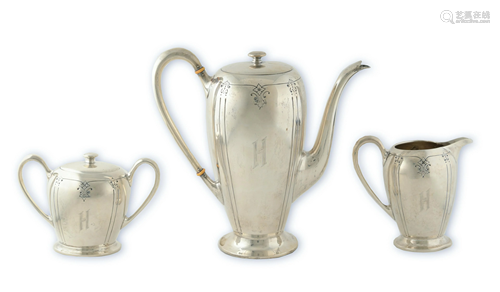 Sterling Teapot, Creamer & Sugar, Sedan Pattern