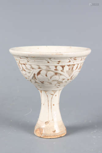 Chinese Cizhou Kiln Porcelain Stem Cup