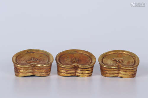 Chinese Set Of Bronze Gold Gilded Sets