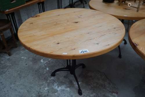 RONDE HOUTEN TAFEL