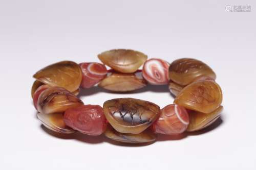 Qing Dynasty, agate string and tian jade string