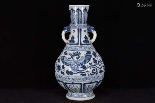 Ming Hongwu blue and white wear phoenix pattern double-ear b...