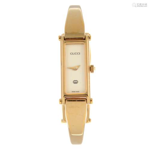 GUCCI - a 1500L bracelet watch.