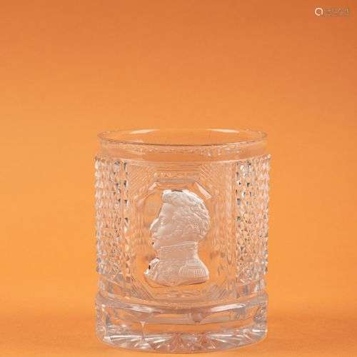 Gobelet en cristal figurant un profil d'homme en cristallo-c...