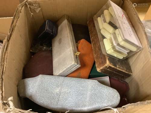 A variety of old jewellery boxes and cases