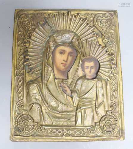 A Russian icon with gilt metal oklad, 27 x 22cm