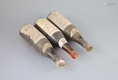 Three bottles of vintage 1957 Muscat de Lunel, Hugo Mas de F...