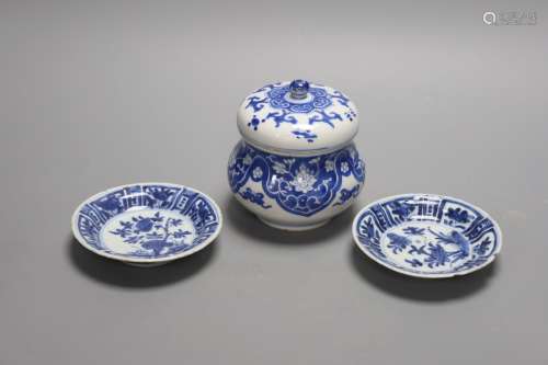 A pair of Chinese blue and white dishes and a similar jar an...
