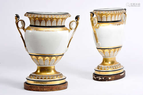 A pair of urns