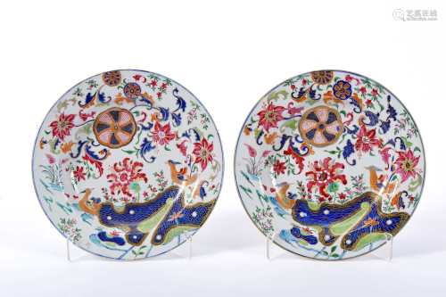 A pair of soup plates