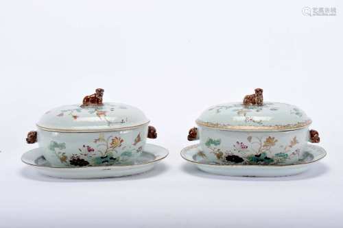 Two tureens with stands