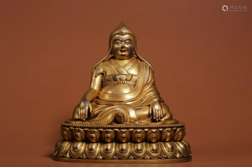 CHINESE GILT BRONZE BUDDHA