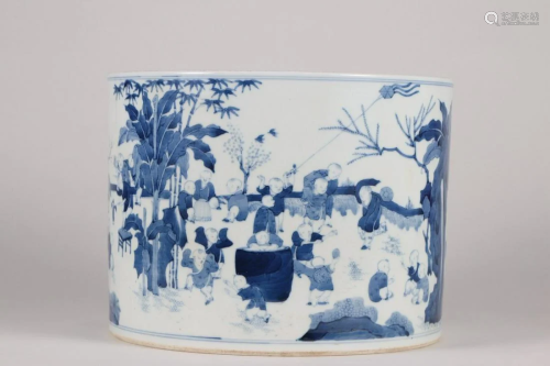 CHINESE BLUE AND WHITE BRUSHPOT