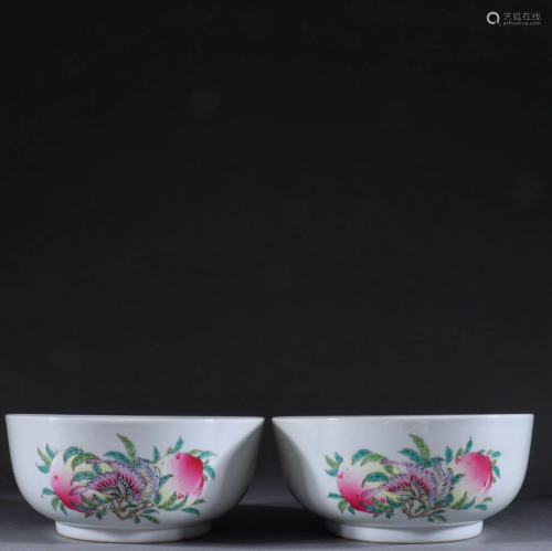 PAIR OF CHINESE FAMILLE ROSE BOWL S