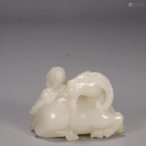 CHINESE HETIAN JADE ORNAMENT