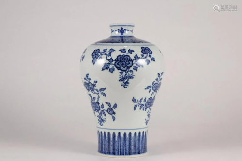 CHINESE BLUE AND WHITE MEIPING ,QIANLONG MARK