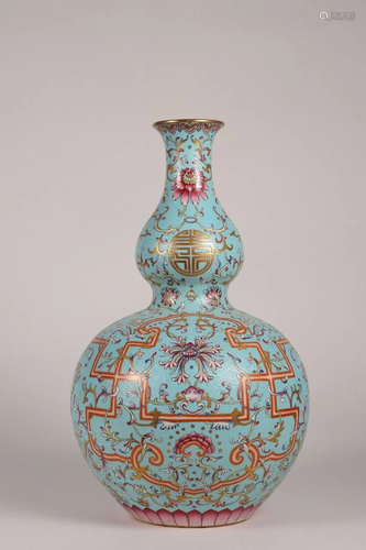 TURQUOISE GLAZED FAMILLE ROSE VASE,QIANLONG MARK