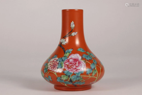 CHINESE RED GROUND FAMILLE ROSE VASE,YONGZHENG …