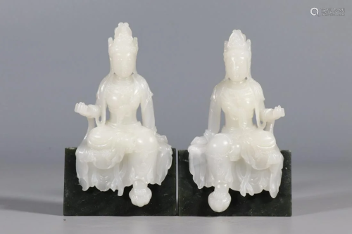 PAIR OF CHINESE HETIAN JADE GUANYINS
