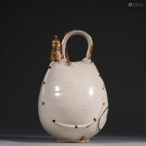 CHINESE DING WARE WHITE GLAZED WITH METAL WATERPOT