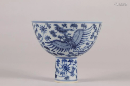 CHINESE BLUE AND WHITE STEM CUP,YONGZHENG MARK
