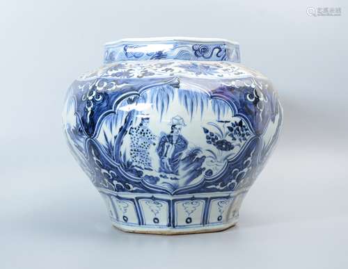 Blue and White Octagonal Jar with Figure Painting