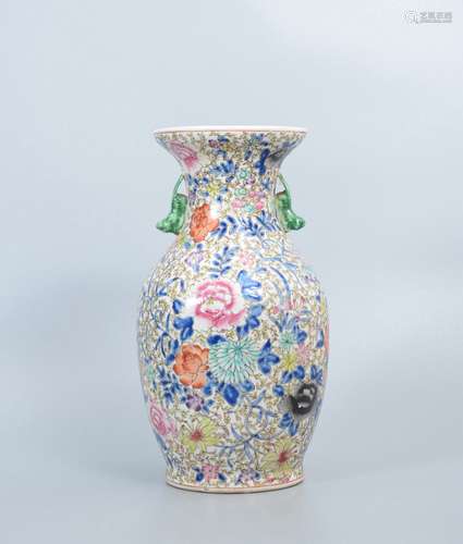 Famille Rose Vase with Flowers Design