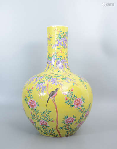 Famille Rose Globular Vase with Flower Design