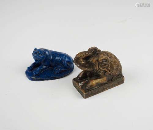 Tigre en lapis lazuli et éléphant en stéatite pierre de sous...