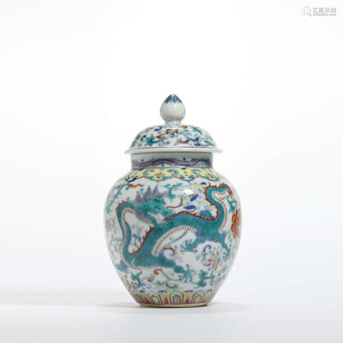 A doucai dragon and phoenix ginger jar and cover
