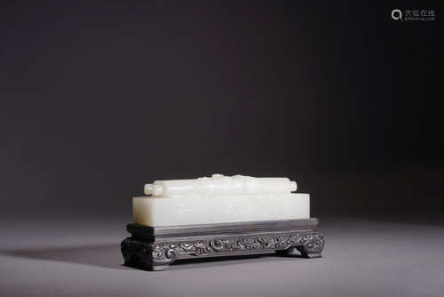 A CHINESE WHITE JADE 'HANDSCROLL' PAPERWEIGHT