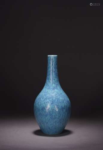 A CHINESE ROBIN'S EGG GLAZED BOTTLE VASE