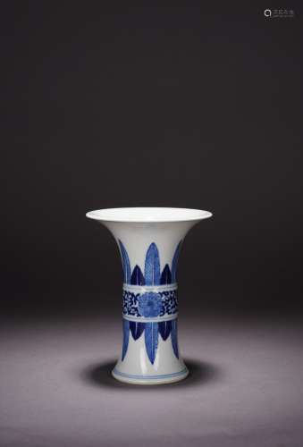 A CHINESE BLUE AND WHITE GU-TYPE VASE