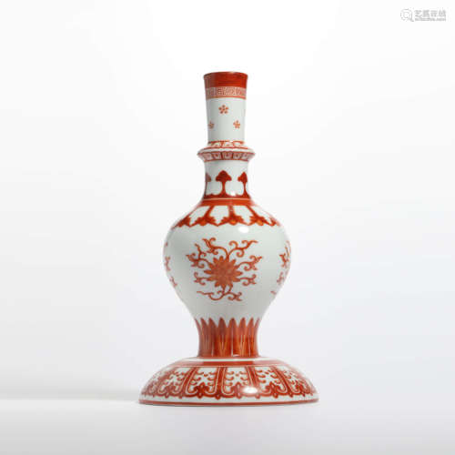 An iron-red-glaze interlocking lotus candlestick