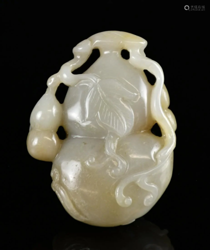 A Jade Carved Gourd, Republic P.