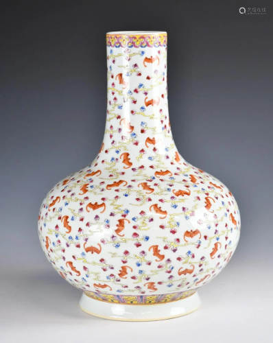 A Famille Rose Porcelain Hundred Bats Vase Xuantong Mk