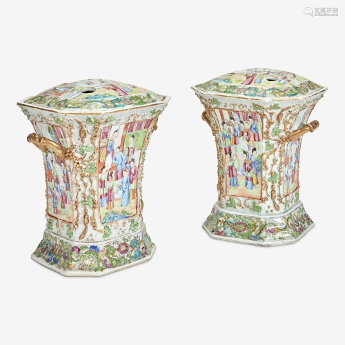A Pair of Chinese Export Famille Rose Porcelain Covered